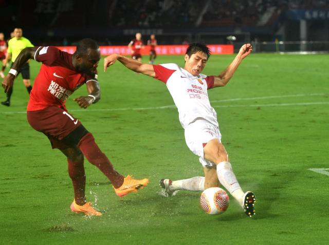 星空体育-严益唯：穆斯卡特用防守展现了进攻足球的另一面