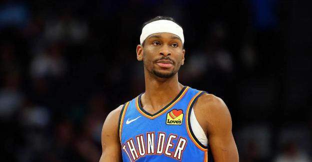 星空体育中国官网-恐怖效率轰出40+10！亚历山大或让库里纪录作古